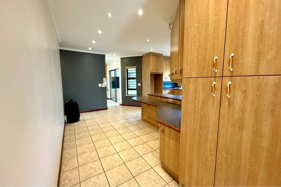 To Let 1 Bedroom Property for Rent in Welgemoed Western Cape